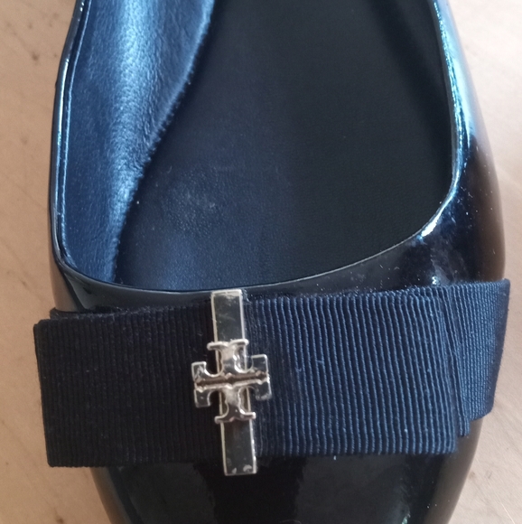 Tory Burch Trudy Shoes in Size 7.5 - Picture 3 of 7